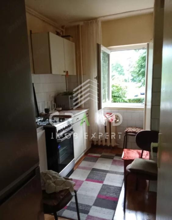 OPORTUNITATE ÎN MĂNĂȘTUR | 2 CAMERE | BOXĂ | MEHEDINȚI | DISPONIBIL IMEDIAT