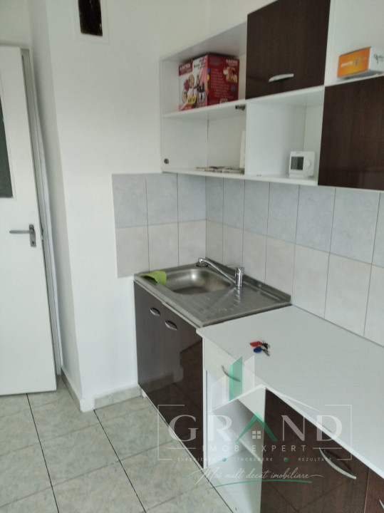 Apartament de Vanzare | 4 Camere | 2 Balcoane | 2 Bai | Marasti/Aurel Vlaicu