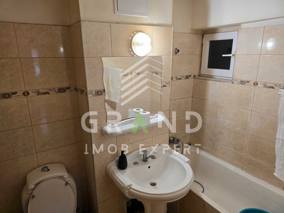 3 camere decomandate | 80 mp | Confort Sporit | Bd. 21 Decembrie/Piața Mărăști