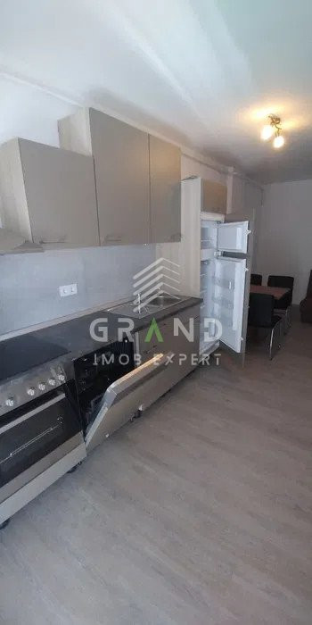 Ap 2 camere DECOMANDAT, BALCON, PARCARE, zona Calea Turzii