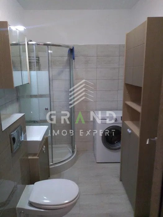 Ap 2 camere DECOMANDAT, BALCON, PARCARE, zona Calea Turzii