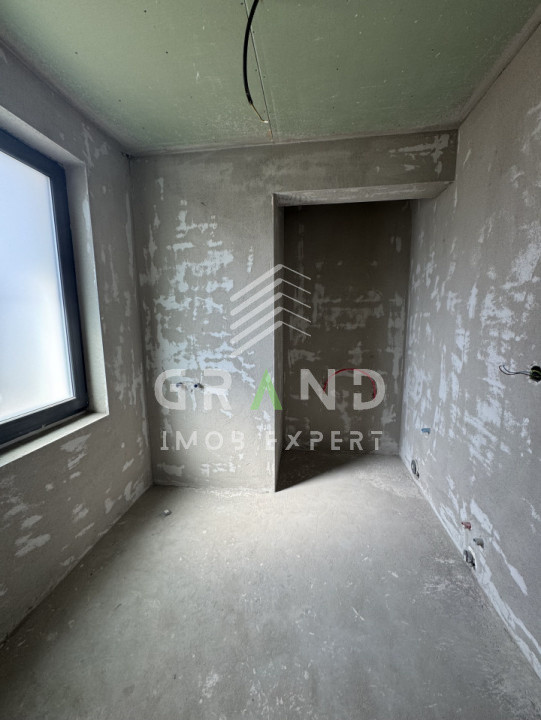OPORTUNITATE! Casă individuală | 4 camere | 3 băi | Garaj | Teren 450 mp| Dezmir