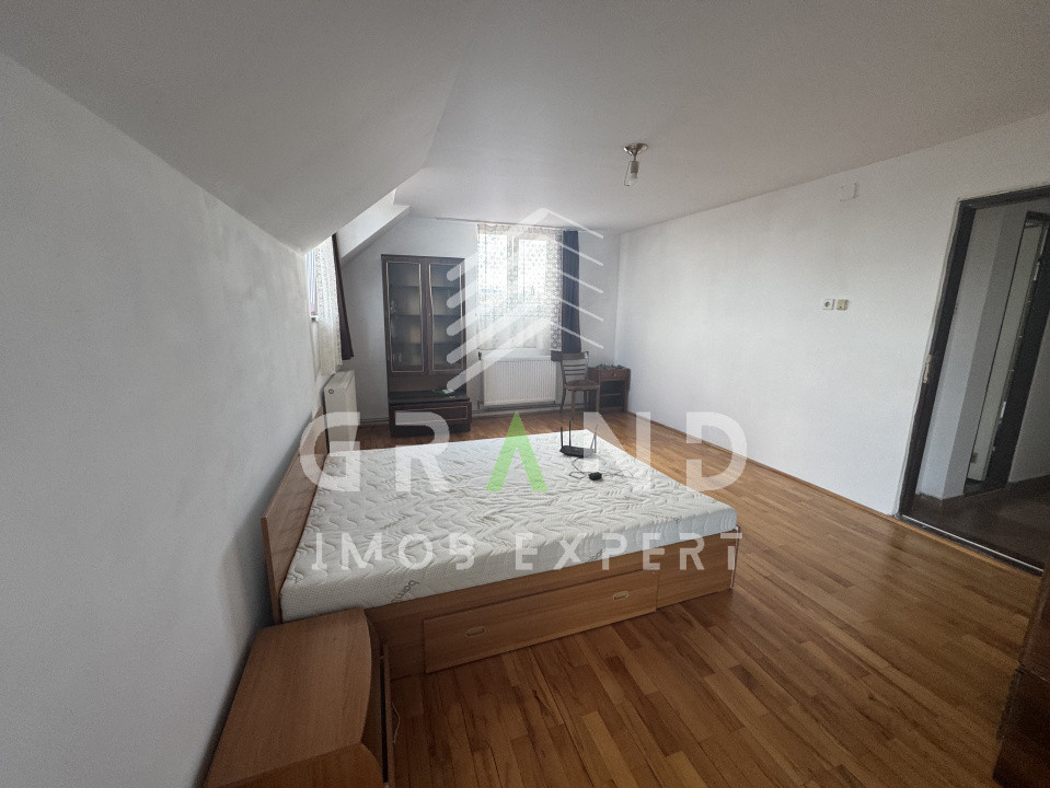 Casa 4 camere | 4 bai | 2 bucatarii | GARAJ | zona Semicentrala/Paris