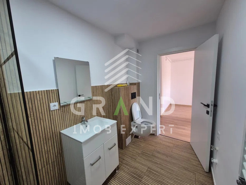 Apartament 3 camere, Florești