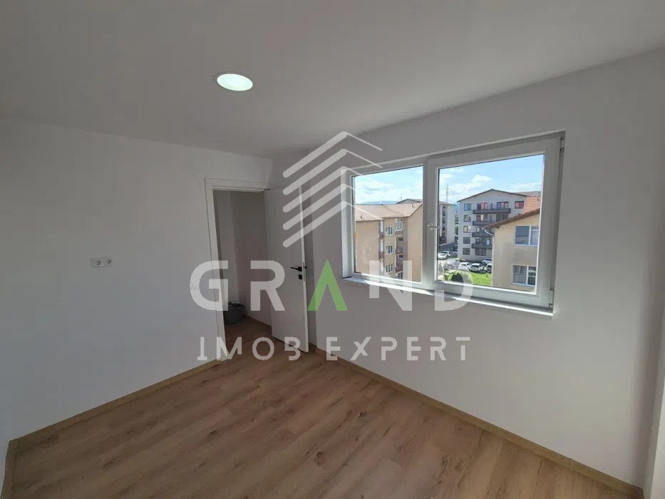 Apartament 3 camere, Florești