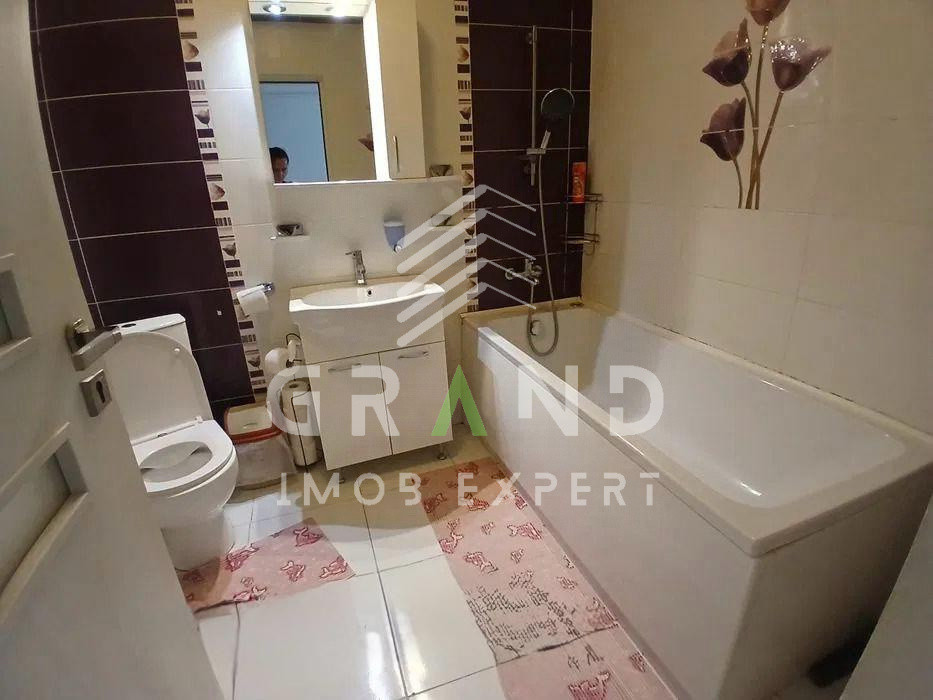 Apartament 2 camere, etaj 2 + parcare, Florești