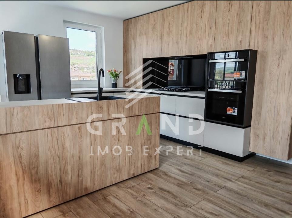 Apartament 3 camere 57,8mp | balcon | parcare | Calea Baciului