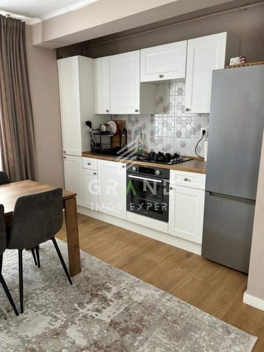 Apartament 3 camere 50mp | balcon | zona Tineretului