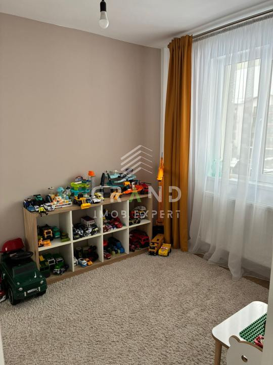 Apartament 3 camere 50mp | balcon | zona Tineretului