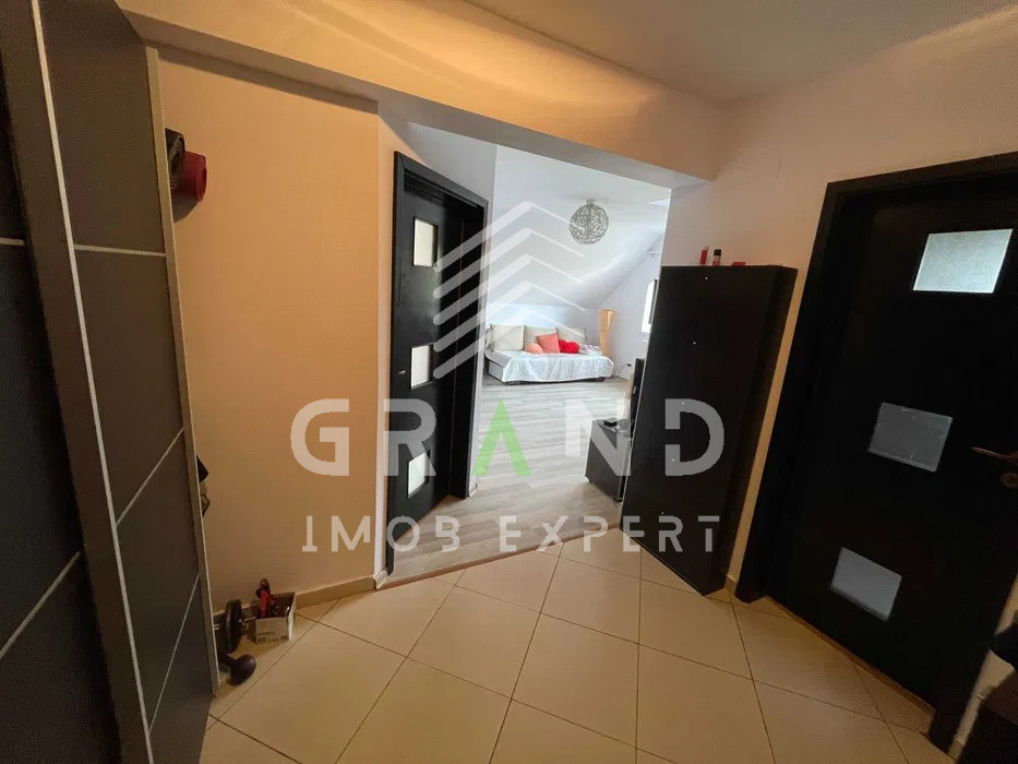 Apartament 3 camere + parcare, Mănăștur