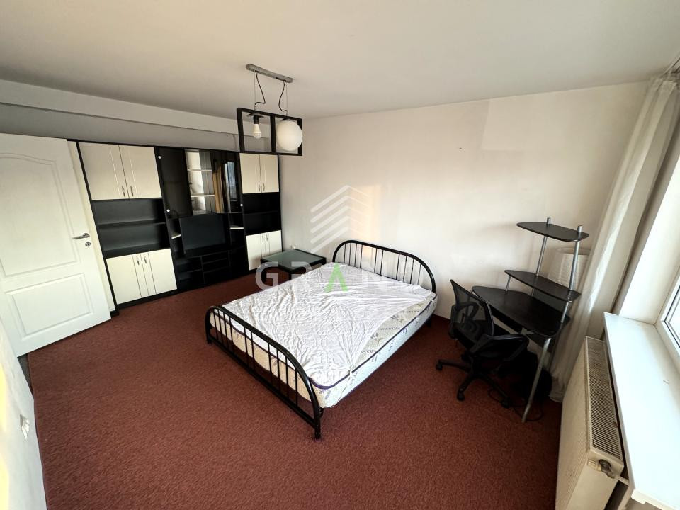2 camere decomandat | 52 mp+balcon | Etaj 4/10 | Manastur-Calea Floresti