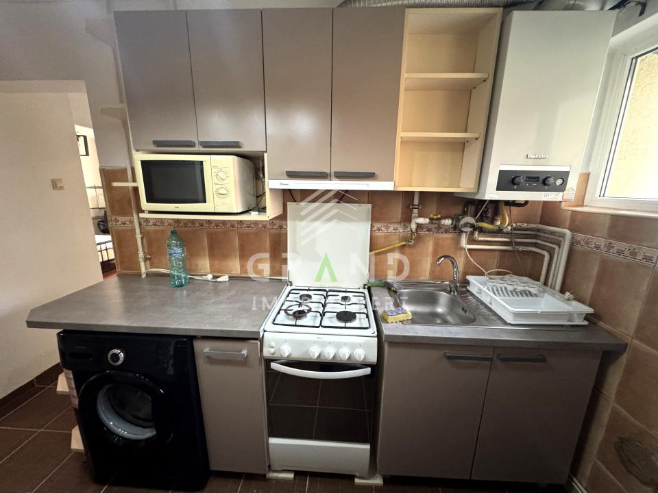 2 camere decomandat | 52 mp+balcon | Etaj 4/10 | Manastur-Calea Floresti