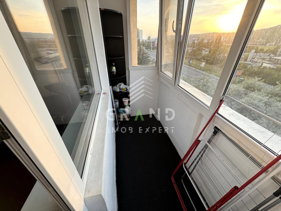 2 camere decomandat | 52 mp+balcon | Etaj 4/10 | Manastur-Calea Floresti