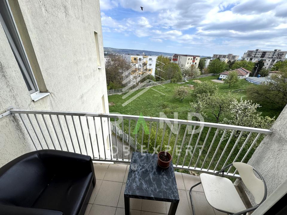 2 camere | Balcon | Etaj 3/4 | Orientare Est | Zorilor – UMF 