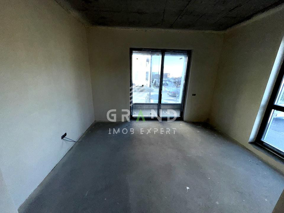 SPAȚIU COMERCIAL 120mp | 4 ÎNCĂPERI | 3 BAI | TERASĂ 20mp | PARCARE | VIVO MALL