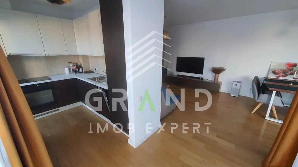 Oportunitate in Centru | Apartament 2 Camere | Balcon | Strada Mihai Eminescu