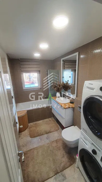 Oportunitate in Centru | Apartament 2 Camere | Balcon | Strada Mihai Eminescu