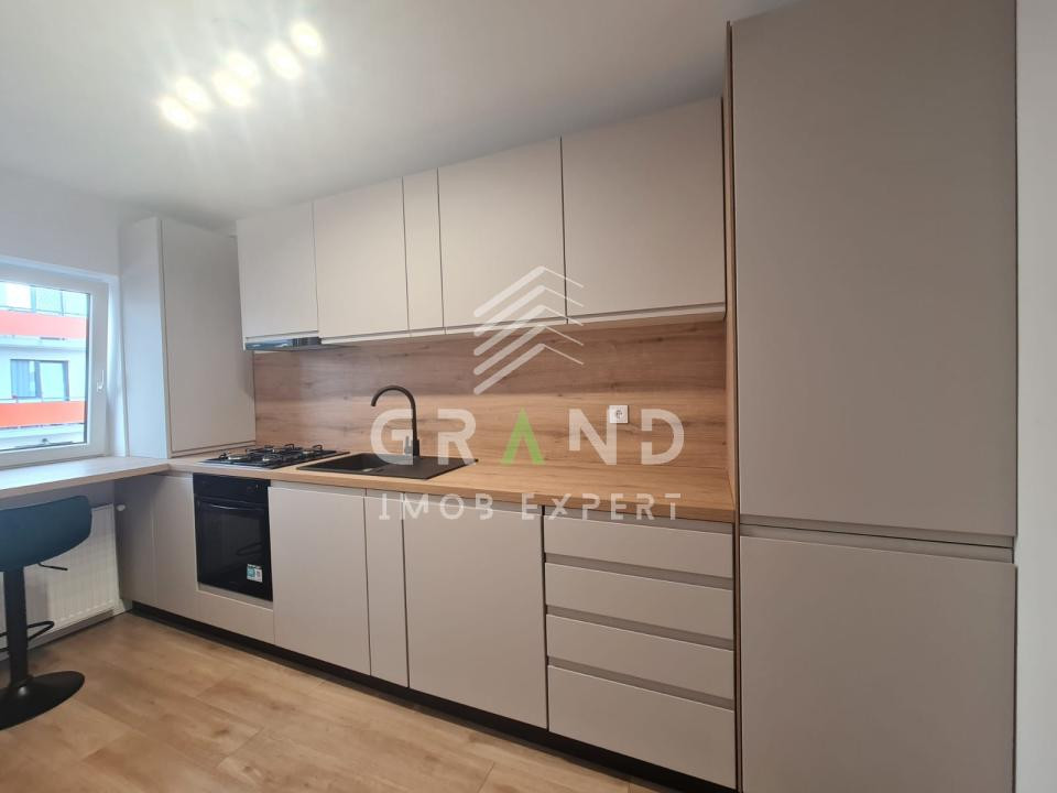 Apartament de inchiriat 2 camere decomandate, Floresti, Sesul de Sus