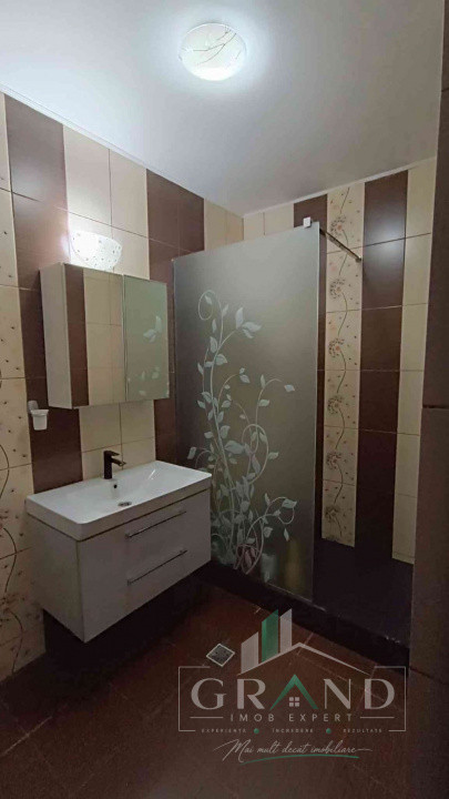 Apartament de vanzare 2 camere, Sesul de Sus , Floresti