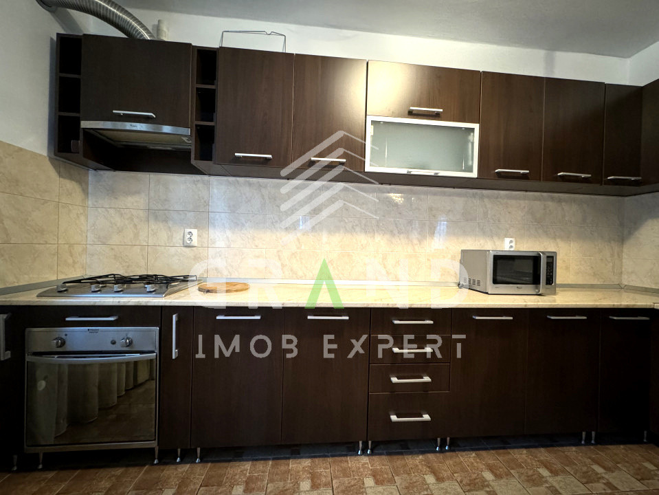 Casă 4 camere | GRĂDINĂ 350 mp | GARAJ |TERASĂ | Florești–Parc Poligon/Tăuțiului