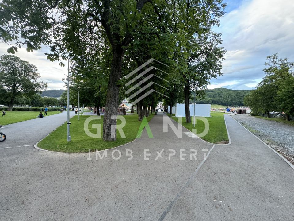 Casă 4 camere | GRĂDINĂ 350 mp | GARAJ |TERASĂ | Florești–Parc Poligon/Tăuțiului