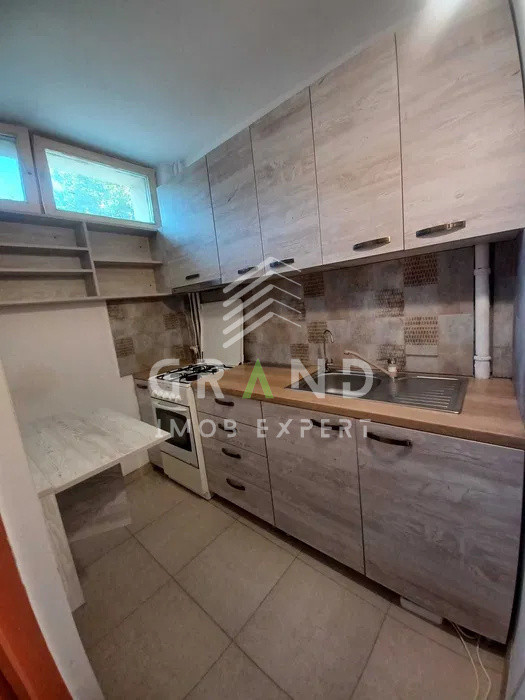 Garsonieră cochetă cu balcon | Complet renovată | Etaj intermediar | Grigorescu 