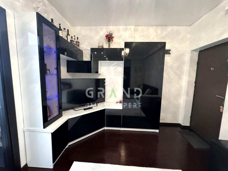 3 CAMERE (2 dormitoare+living)| BALCON 10 MP | PARCARE | EROILOR–FLOREȘTI