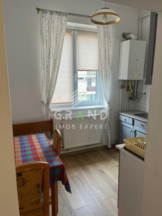 Ap 1 camera | CT | Gheorgheni-Aurel Suciu