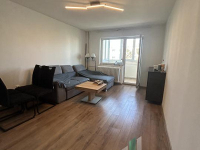 Apartament 3 camere 77mp | 2 balcoane | etaj intermediar | Manastur 