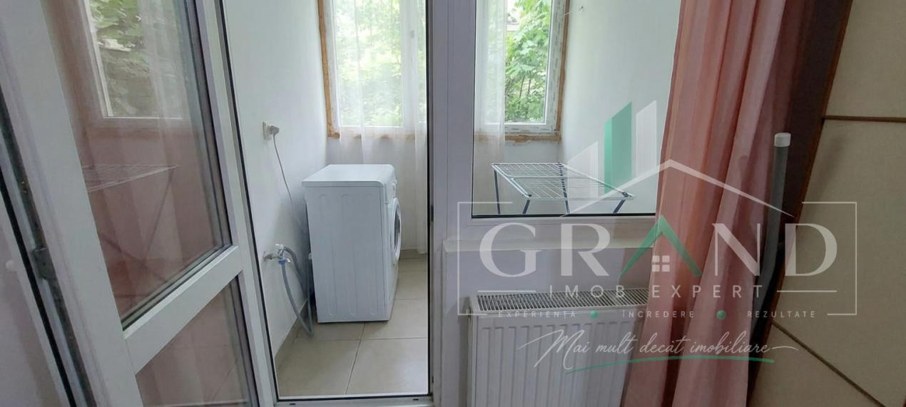 Ap 3 camere | Balcon | Zona Mănăștur / Bucegi