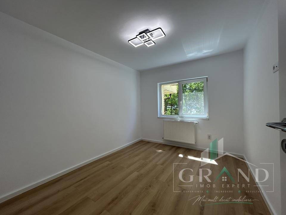 Apartament 3 camere de vanzare, 2 bai , Zorilor 
