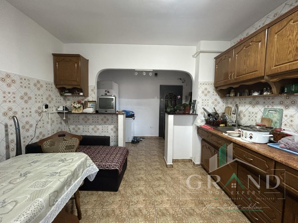 Apartament 2 camere de vanzare, Gheorgheni, zona FSEGA