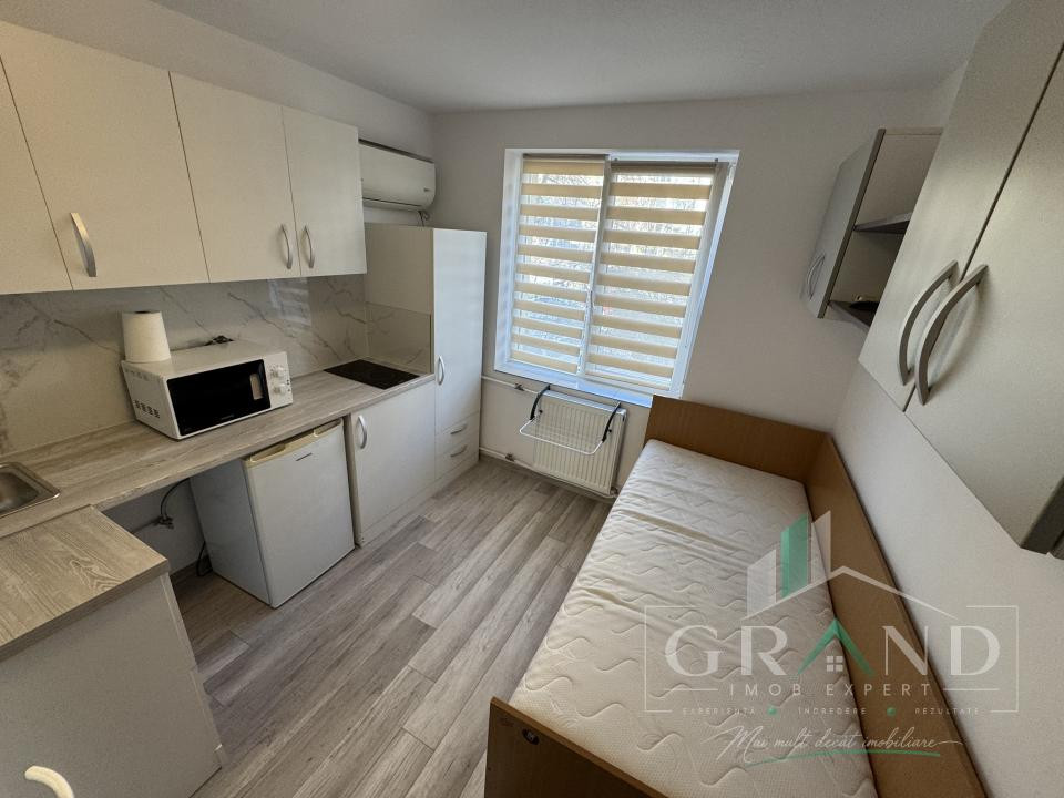  Garsonieră renovată complet | 12 mp | Etaj 1 | Mobilier pe comandă | GHEORGHENI