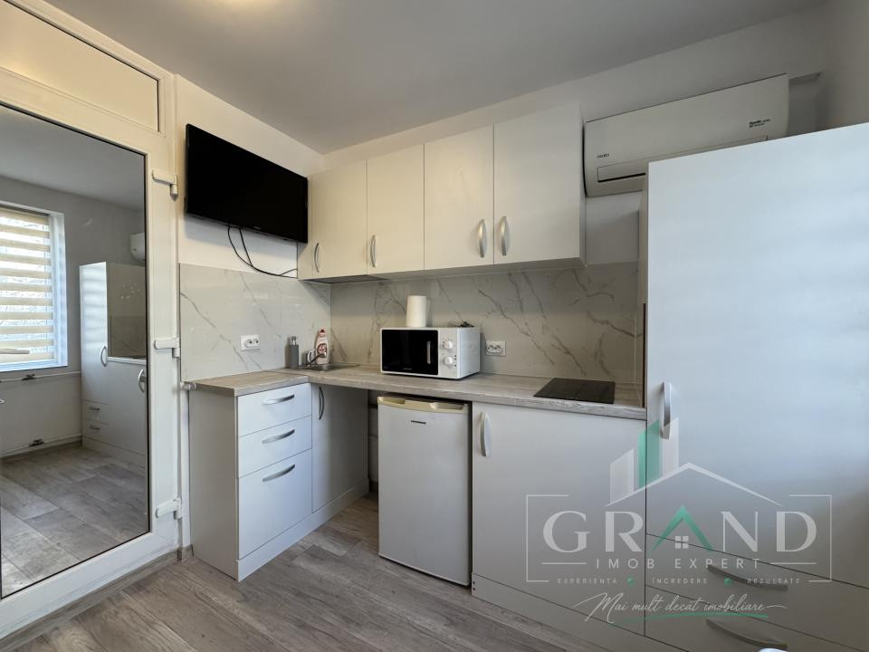  Garsonieră renovată complet | 12 mp | Etaj 1 | Mobilier pe comandă | GHEORGHENI