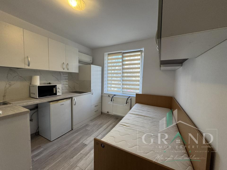  Garsonieră renovată complet | 12 mp | Etaj 1 | Mobilier pe comandă | GHEORGHENI