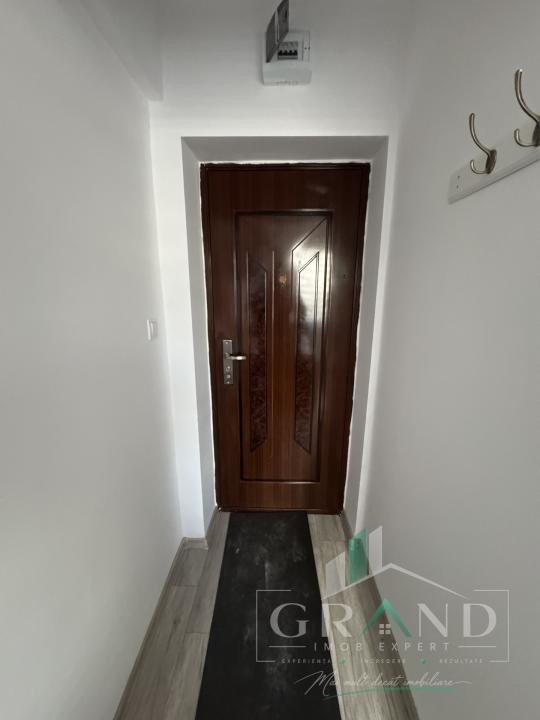  Garsonieră renovată complet | 12 mp | Etaj 1 | Mobilier pe comandă | GHEORGHENI