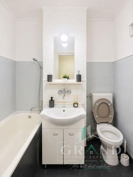 2 camere decomandate | Balcon închis | Mănăștur-La Terenuri–Str.Mehedinți