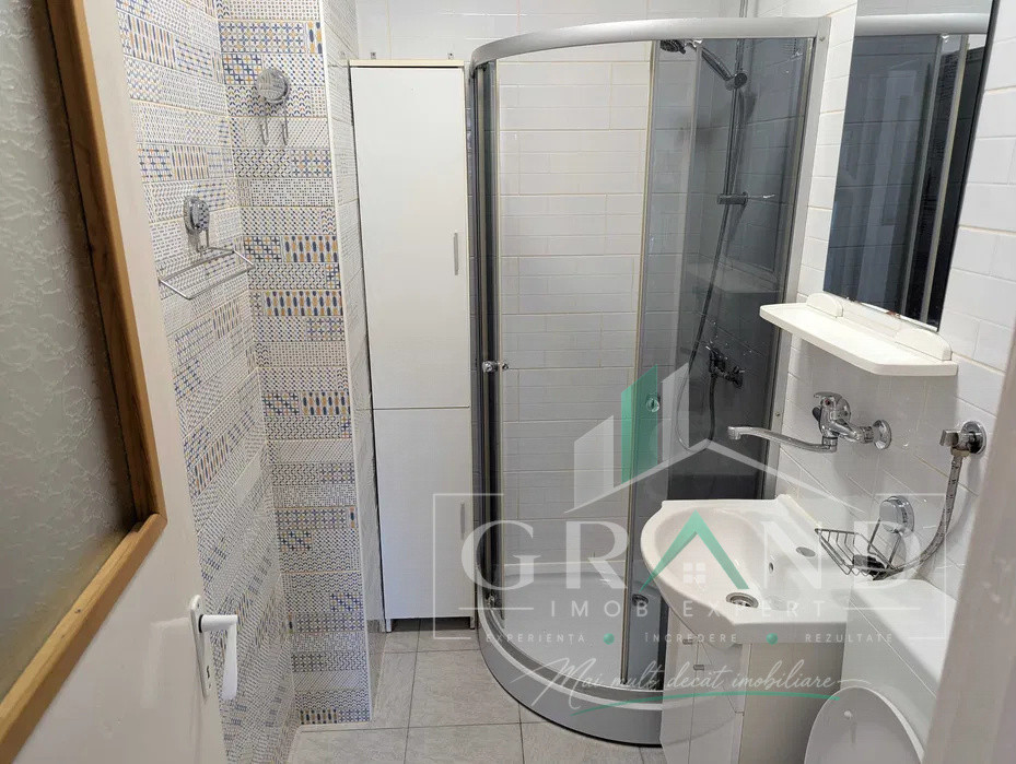 2 CAMERE DECOMANDATE | RENOVAT/MOBILAT & UTILAT/DÂMBUL ROTUND/ȘCOALA DE POLIȚIE