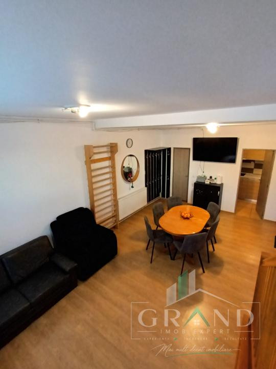 3 camere | 2 niveluri | Casă cu 3 apartamente | Zona Centrală