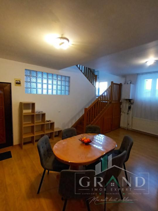 3 camere | 2 niveluri | Casă cu 3 apartamente | Zona Centrală