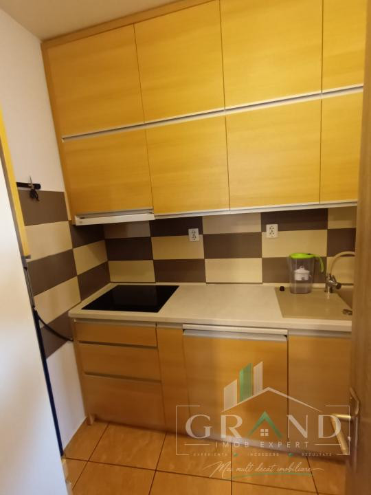 3 camere | 2 niveluri | Casă cu 3 apartamente | Zona Centrală