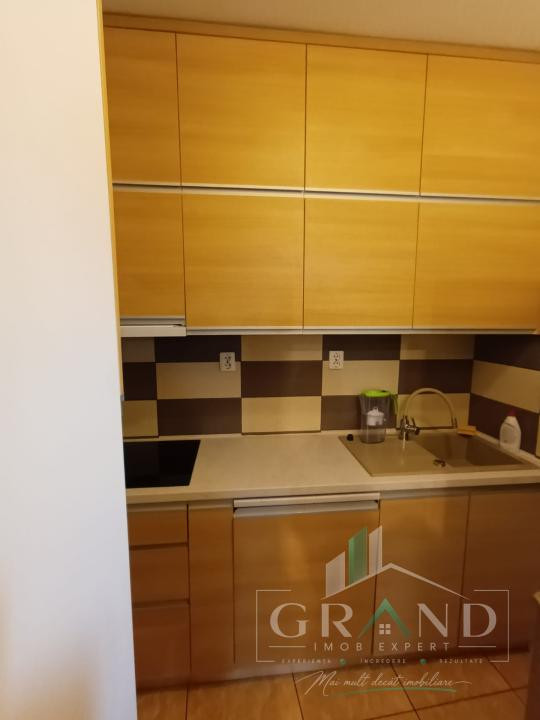 3 camere | 2 niveluri | Casă cu 3 apartamente | Zona Centrală