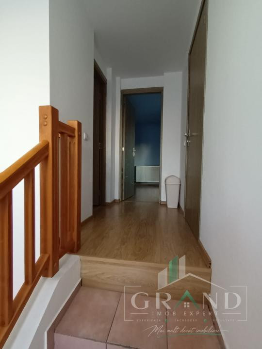 3 camere | 2 niveluri | Casă cu 3 apartamente | Zona Centrală