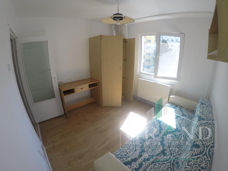 3 CAMERE DE VÂNZARE | MĂNĂȘTUR–Str.Mehedinți | Etaj 3/4