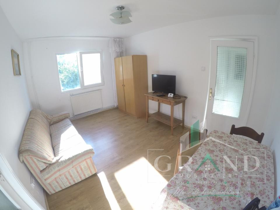 3 CAMERE DE VÂNZARE | MĂNĂȘTUR–Str.Mehedinți | Etaj 3/4