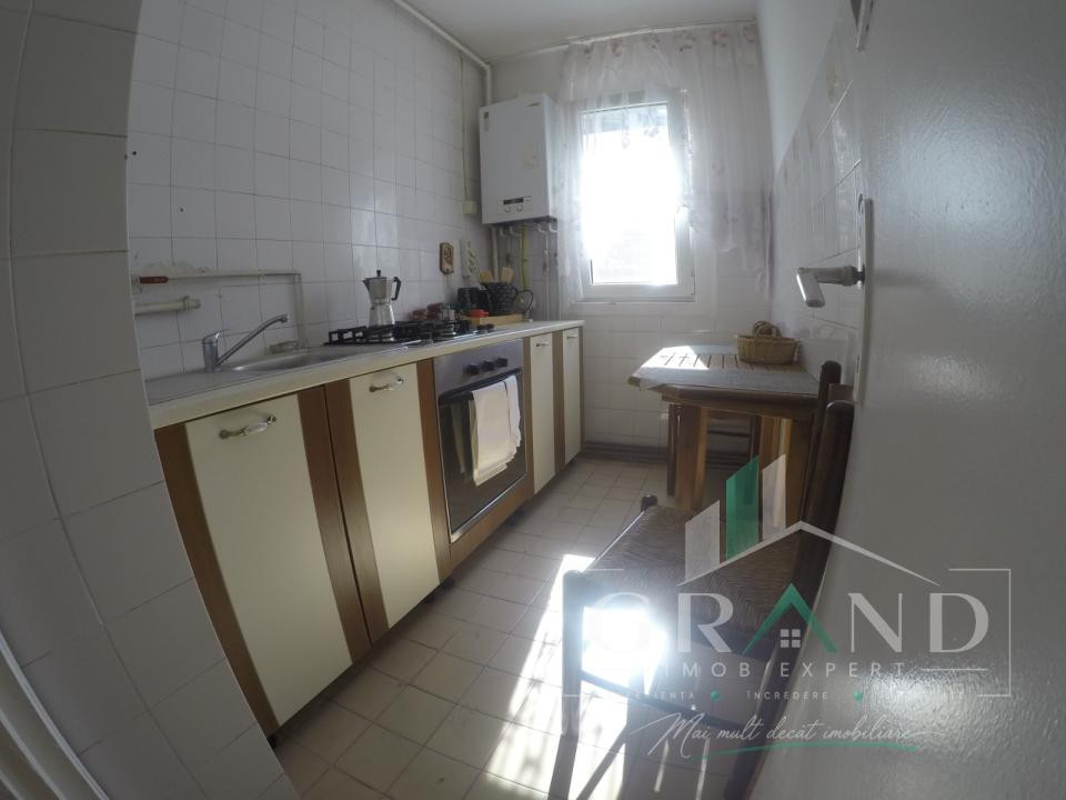 3 CAMERE DE VÂNZARE | MĂNĂȘTUR–Str.Mehedinți | Etaj 3/4