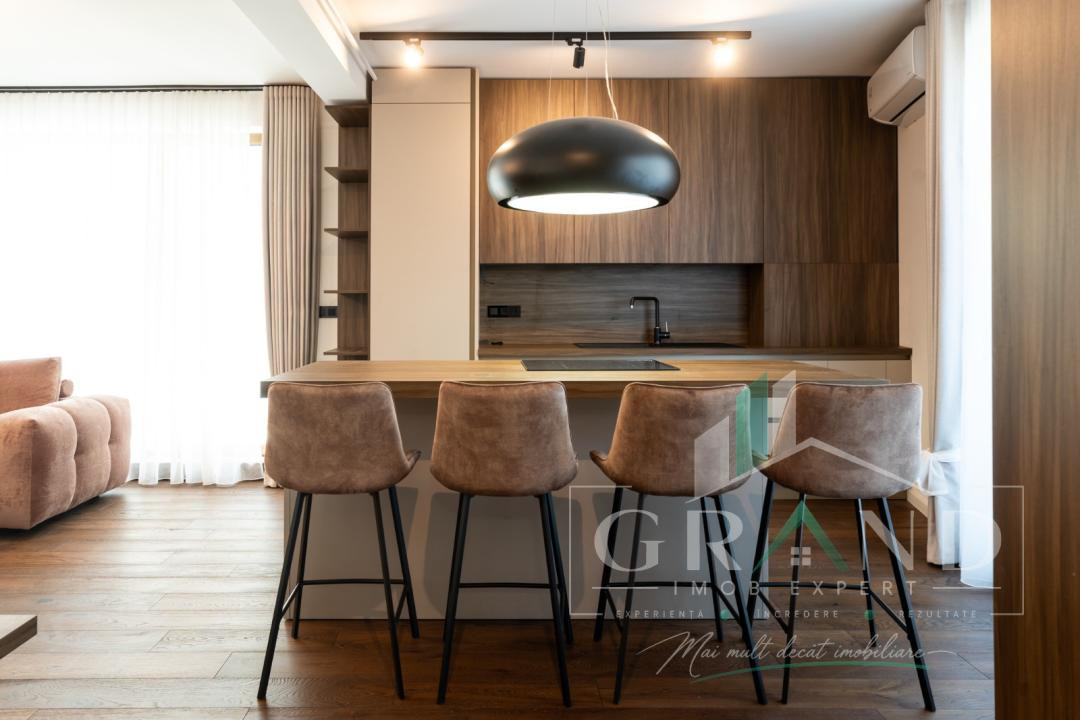 Penthouse pe două nivele, cu 100mp terasă, în Grigorescu