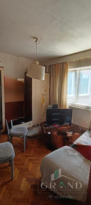 Apartament 2 camere, etaj intermediar, Mănăștur 