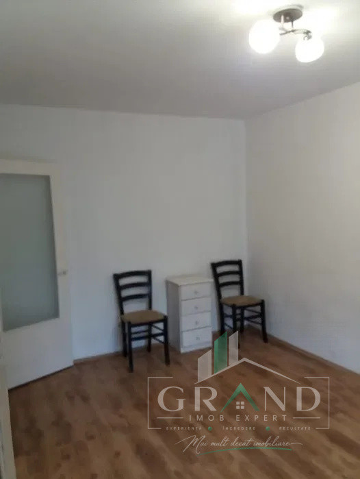 Spatiu Comercial in Centru | Parter | 24 MP | Piata Mihai Viteazu