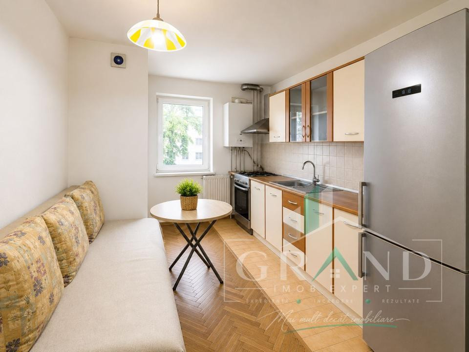 Apartament 3 camere, zona Interservisan